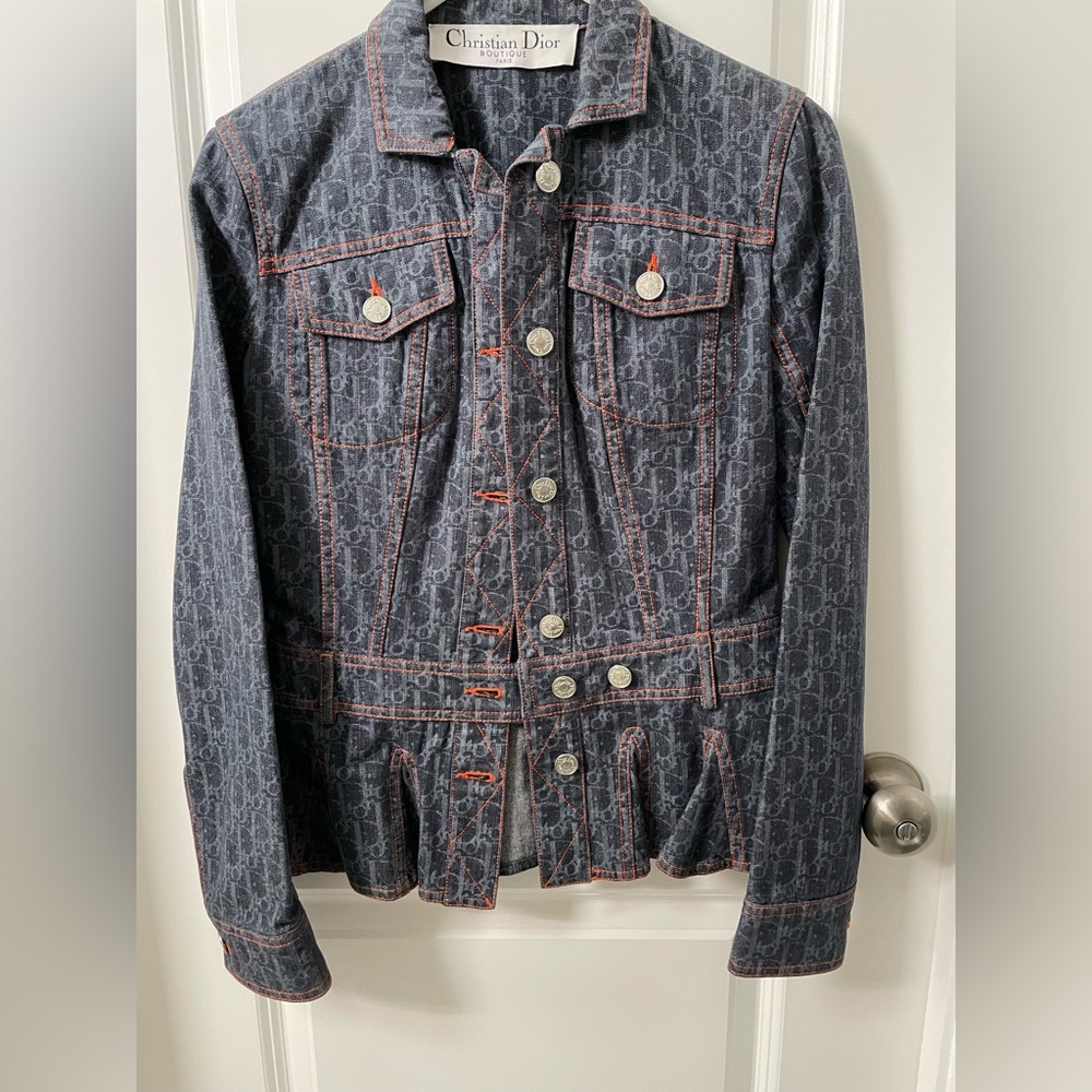 Sold 📦📦 💯 original Christian Dior denim jacket